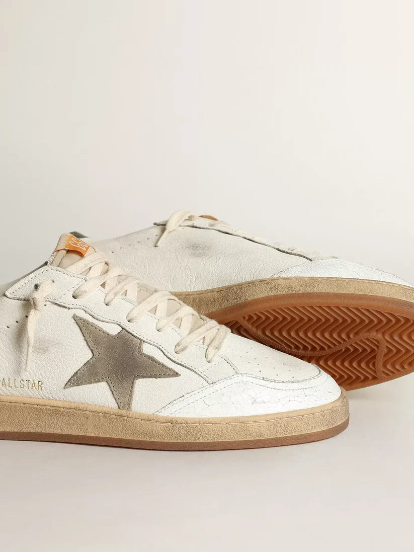 Ball Star in nappa bianca con stella in suede tortora