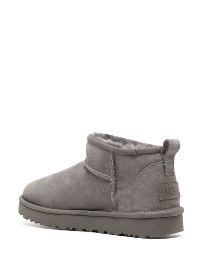 UGG Stivaletti Classic Ultra Mini