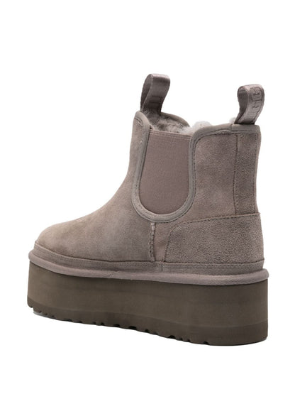 UGG Stivaletti Classic Mini con suola rialzata