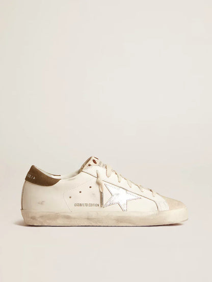 Super-Star LTD con stella in pelle laminata argentata e talloncino marrone