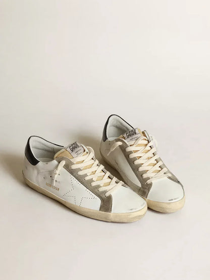 Super-Star con stella traforata e talloncino blu